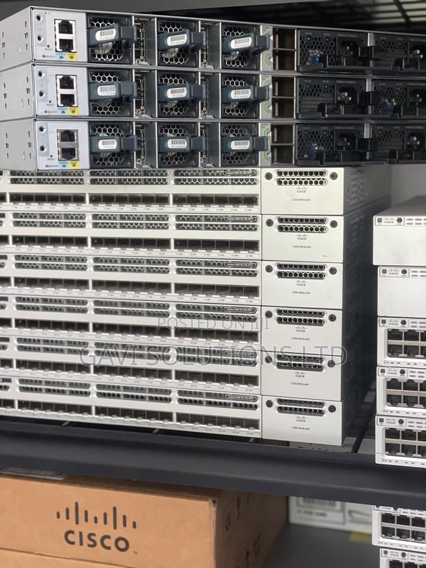 Cisco Fiber Switch. 24port 10gig · Photo 5