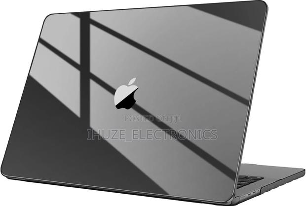 Case for Macbook Pro 16-Inch (2021-2024) Slim Hard Shell · Photo 2