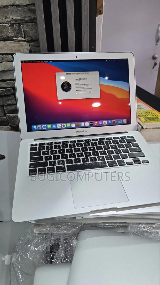 Laptop Apple MacBook Air 2015 8GB Intel Core I5 SSD 128GB · Photo 5