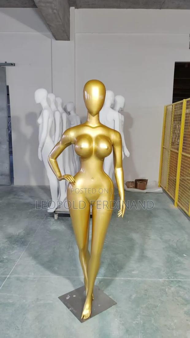 Complete Rebecca BBL Gold Matt · Photo 1
