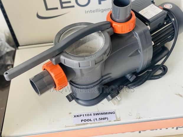 1100w) Leo 220v -1.5hp Pool Pump · Photo 1