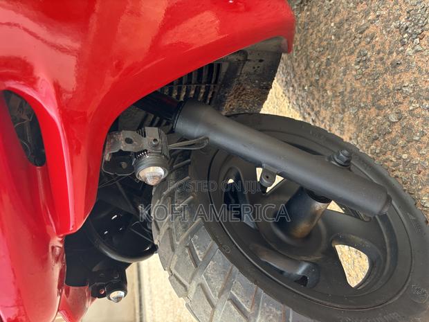 Yamaha Majesty 2016 Red · Photo 1