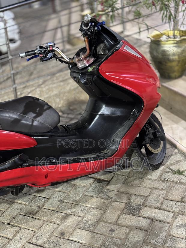 Yamaha Majesty 2016 Red · Photo 8