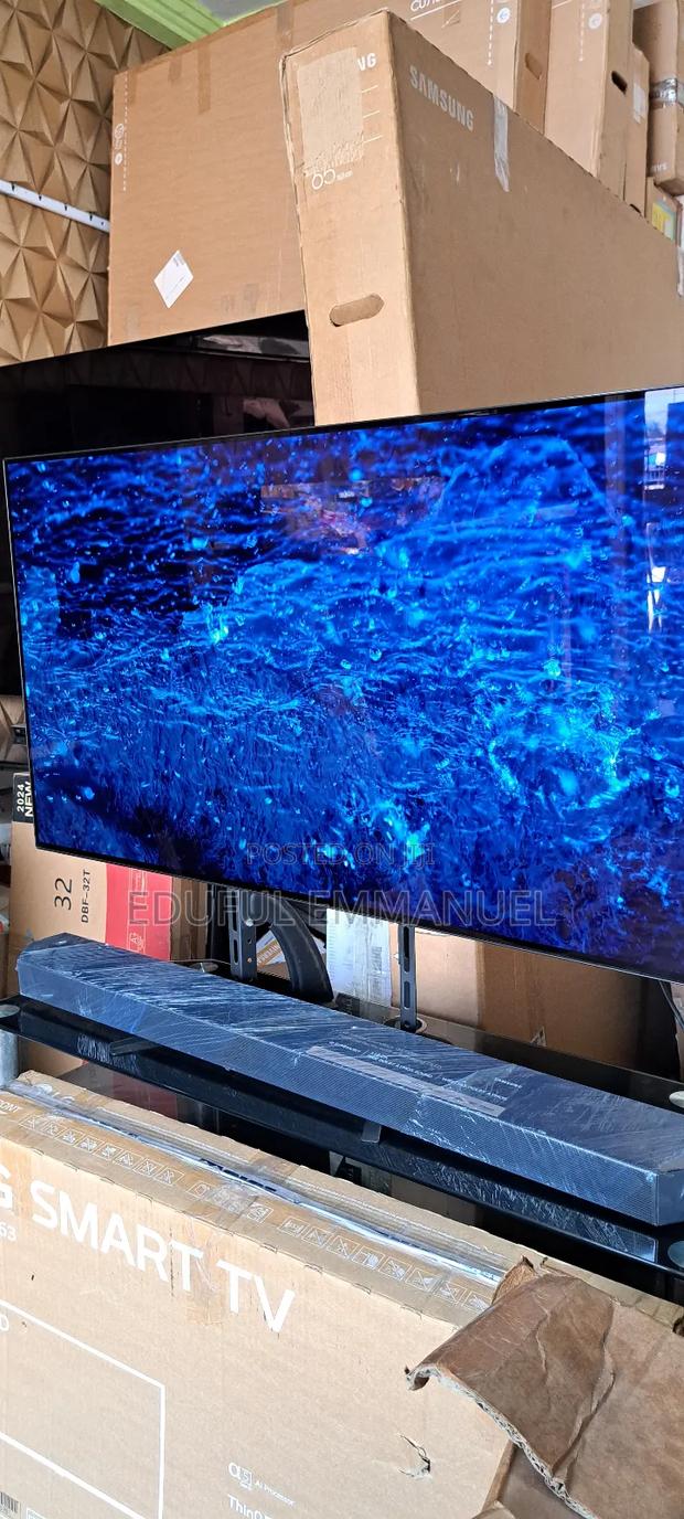 Lg 48" Oled C1 Uhd Smart Apple Airplay Netflix Youtube Bluetooth · Photo 8