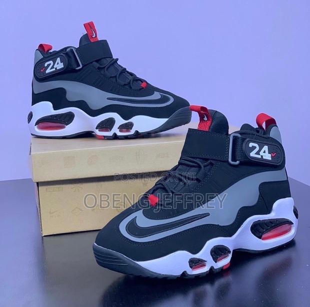 Original Nike Air 24 Griffey Max 1 Black in Varieties · Photo 1