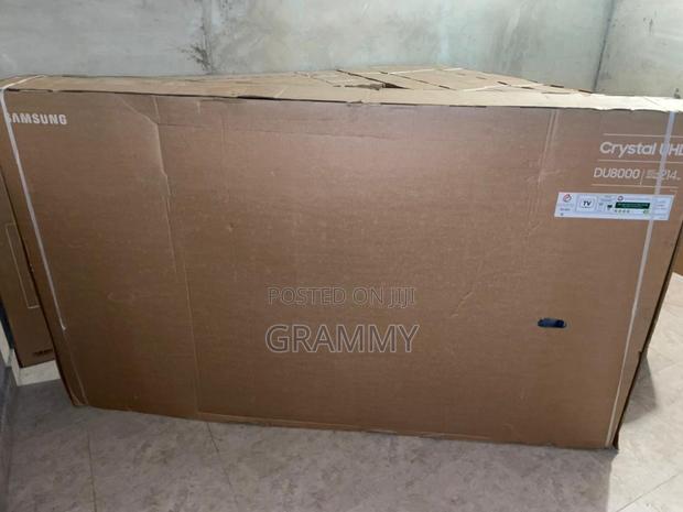 Brand New Samsung Du 8000 85 Inches · Photo 1