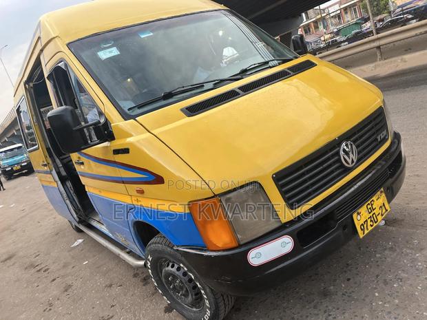 Volkswagen LT 2004 Yellow · Photo 2