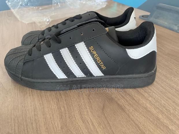 Adidas Superstar · Photo 6