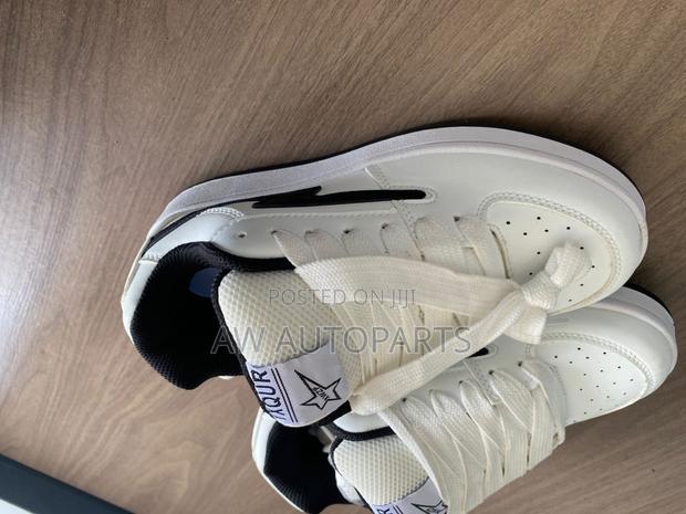 White Sneaker · Photo 2