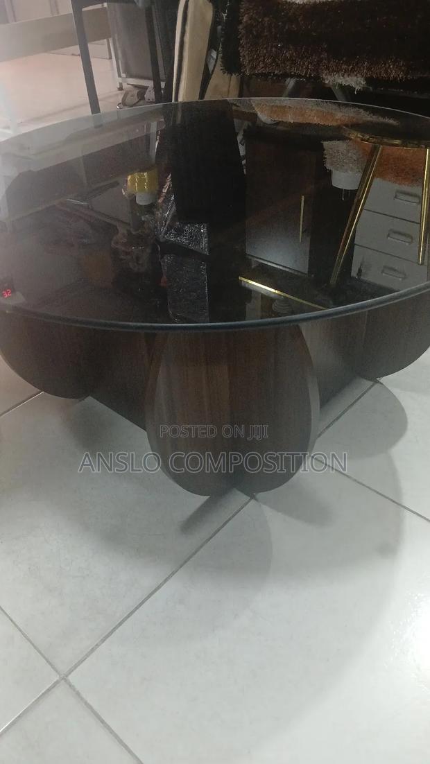 Portable 70 X 40cm Centre Table · Photo 1