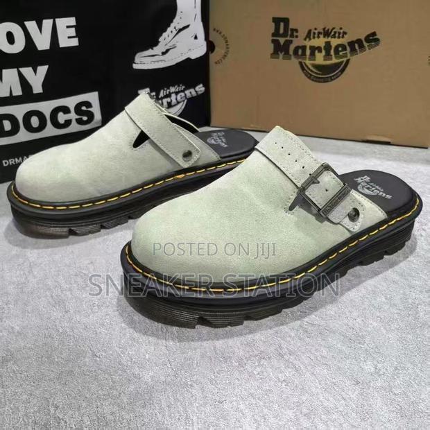 Authentic Dr Martens Half Shoes · Photo 2