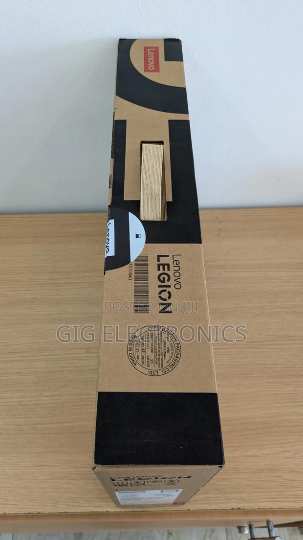 New Laptop Lenovo Legion 5 16GB Intel Core Ultra 7 SSD 1T · Photo 3