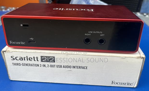 Original Scarlett 2i2 Third Generation 2in -2 Out · Photo 2