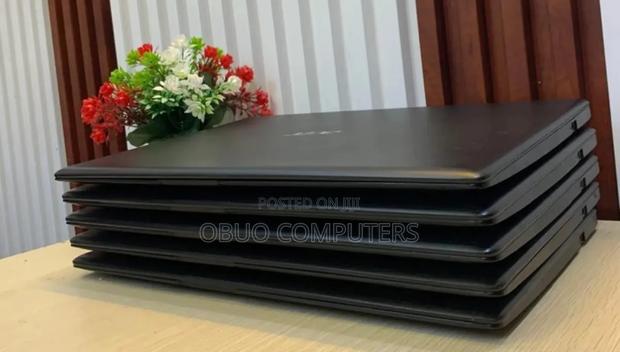 Laptop Acer 4GB Intel SSD 128GB · Photo 2