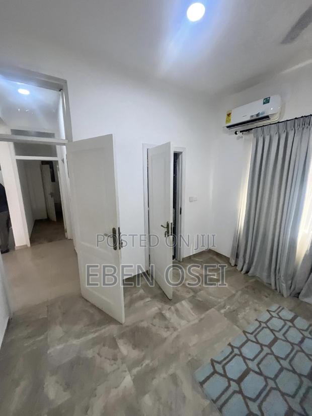 2bdrm Apartment in Dansoman for rent · Photo 3