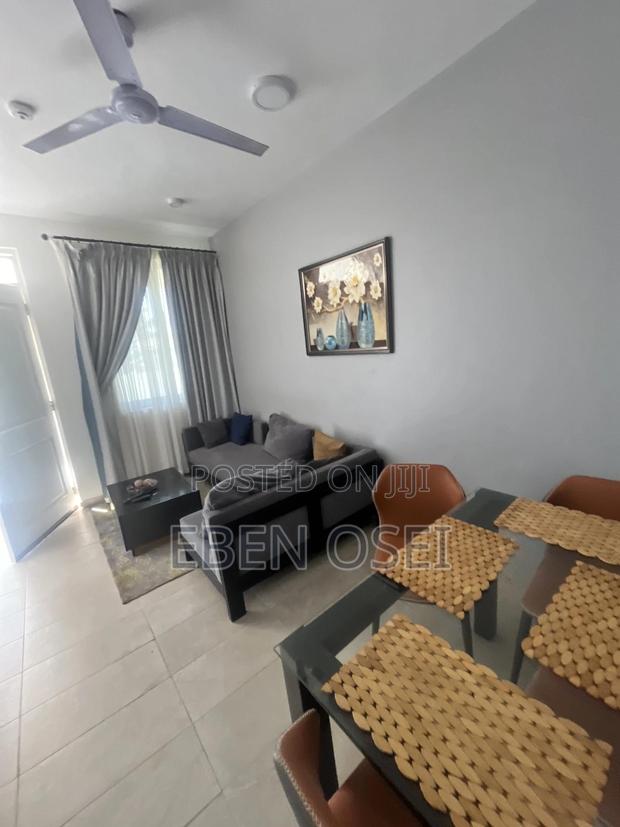 2bdrm Apartment in Dansoman for rent · Photo 8