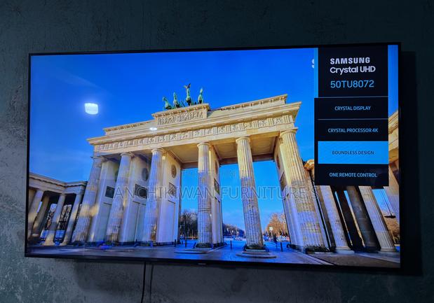 Samsung Tizen 50 Inches Smart Tv · Photo 1