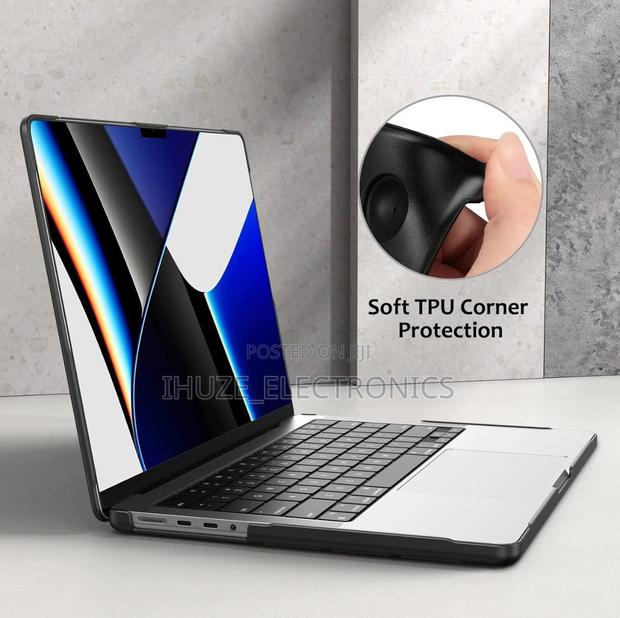 Protective Case for Macbook Pro 14-Inch (2021-2025) Matte Coated · Photo 4