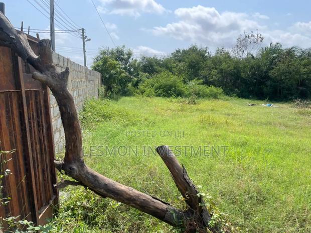 1 Acre Land at Strategy Location of Spintex Is for Sale · Photo 2
