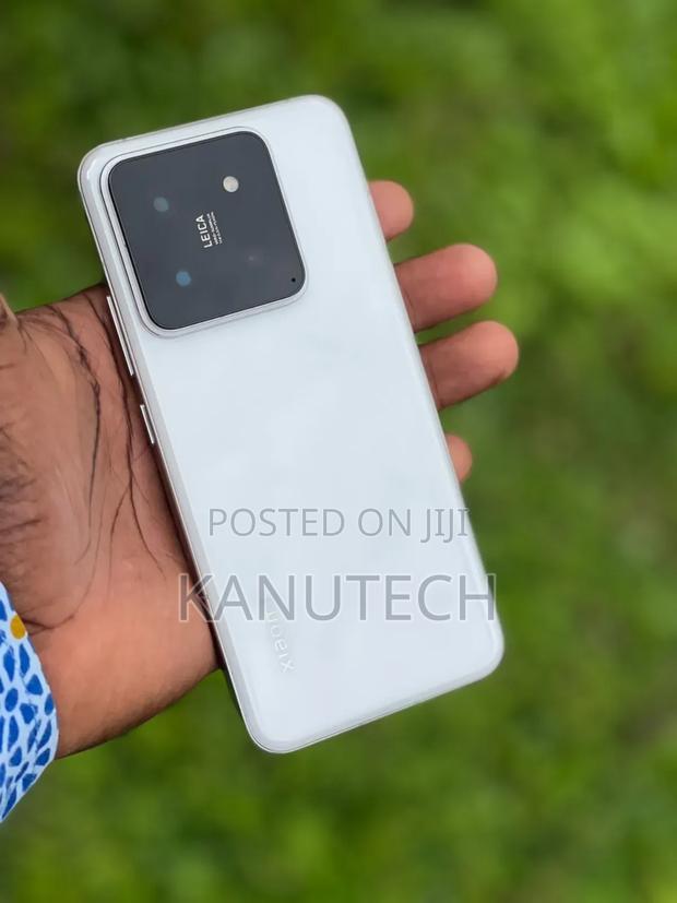 Xiaomi 14 256 GB White · Photo 2