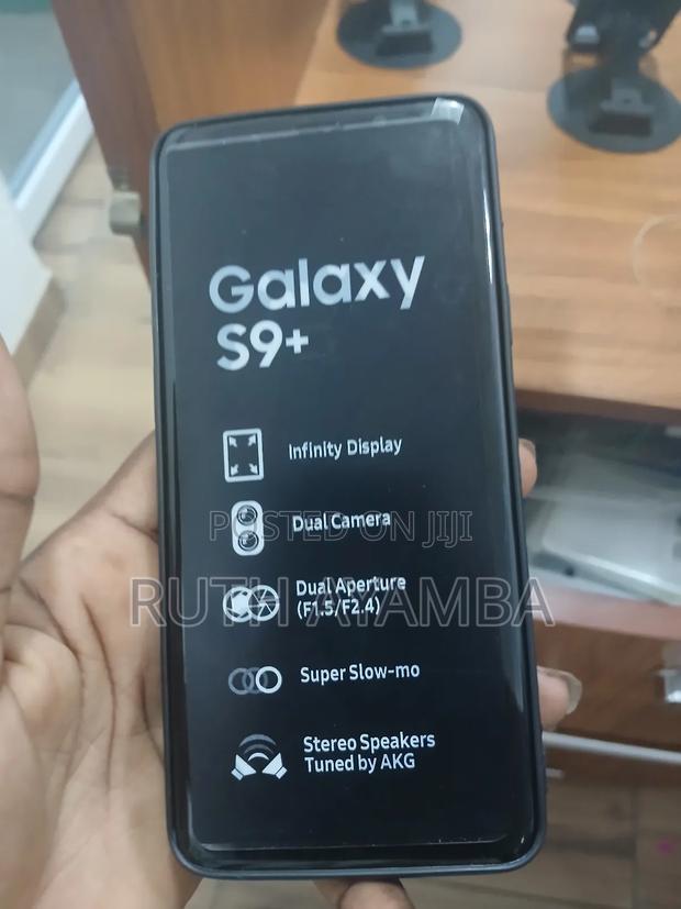 New Samsung Galaxy S9 Plus 64 GB Black · Photo 3