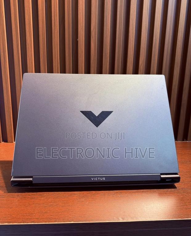 Laptop HP Victus 15 16GB Intel Core I5 SSD 512GB · Photo 1