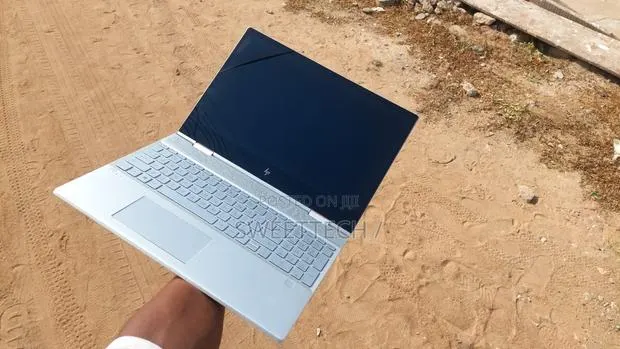 Laptop HP Envy X360 12GB Intel Core i7 SSD 512GB · Photo 1