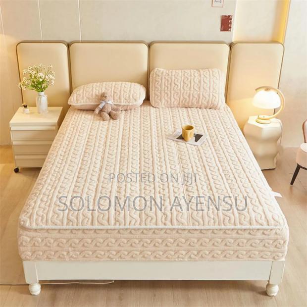 Quality Thick, Quilted Fitted Bed Sheet or Mattress Cover, Available · Photo 3