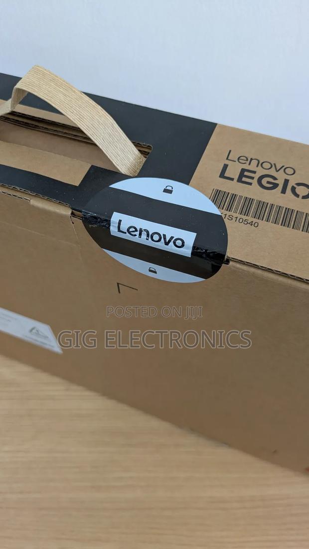 New Laptop Lenovo Legion 5 16GB Intel Core Ultra 7 SSD 1T · Photo 4