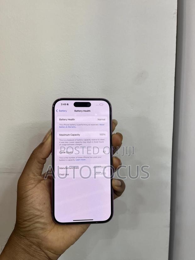 Apple iPhone 16 128 GB Pink · Photo 2