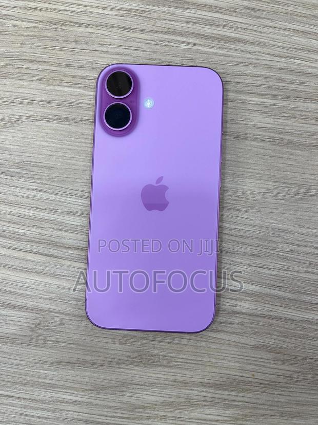 Apple iPhone 16 128 GB Pink · Photo 4