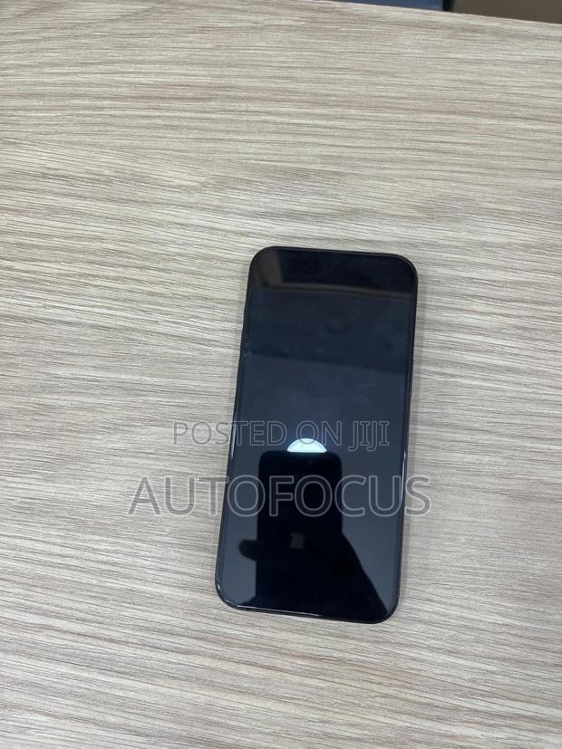 Apple iPhone 15 Pro Max 256 GB Bronze · Photo 2