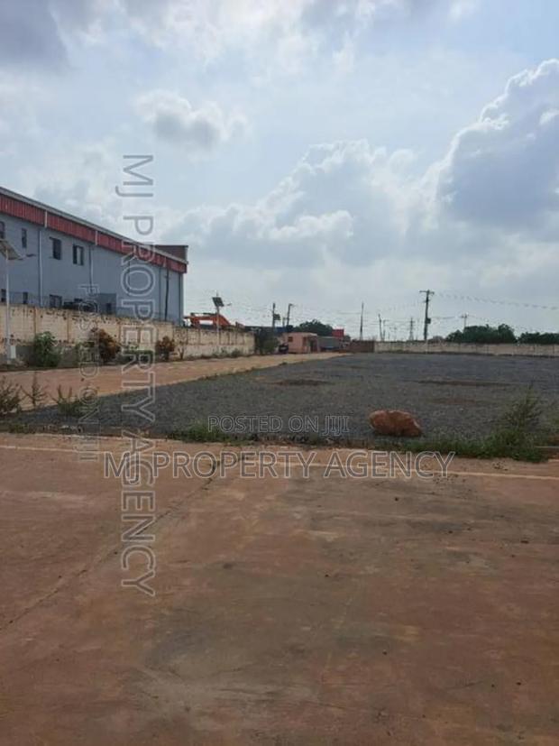 1 Acre Roadside Industrial Land · Photo 3