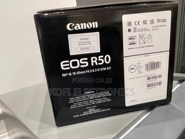 Classic Creator’S Canon Eos R50 Mirrorless Camera With Retro Touch · Photo 1