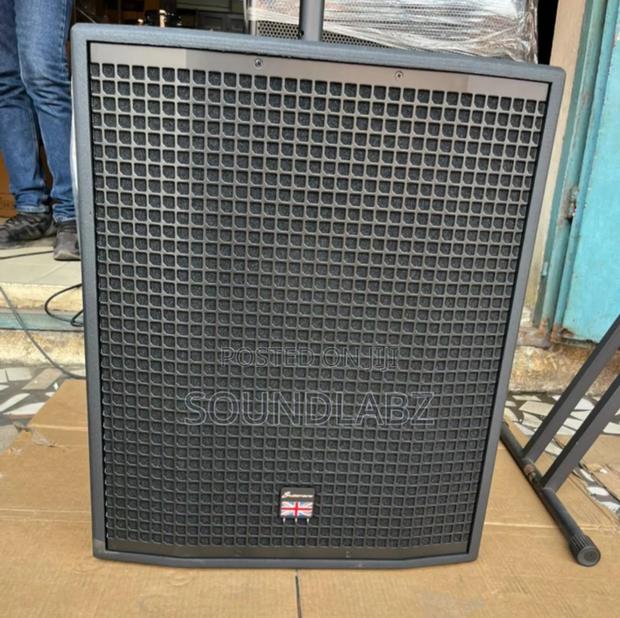Studiomaster Vortex 18sa Powered Subwoofer/Speakers (Pair) · Photo 1