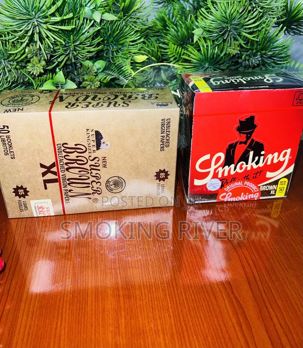 Pack of Tobacco Rolling Paper · Photo 2