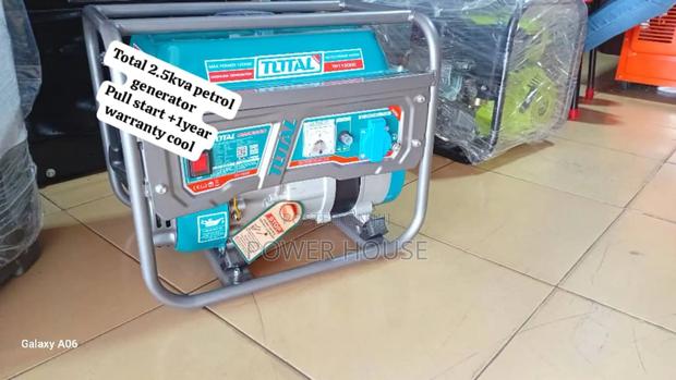 Quite Quest Total 2.5kva Petrol Generator Cool Total 2.5kva Generator · Photo 1