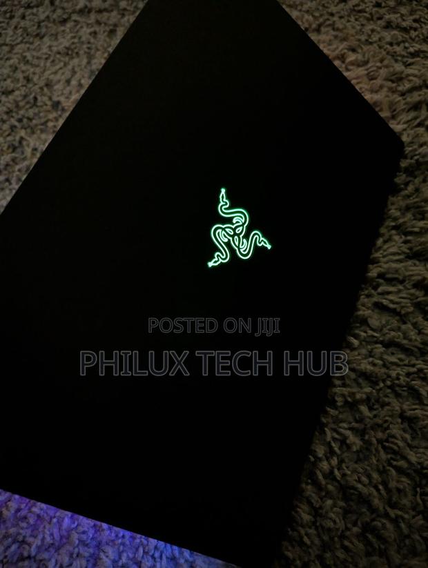Laptop Razer Blade 16GB Intel Core i7 SSD 1T · Photo 3