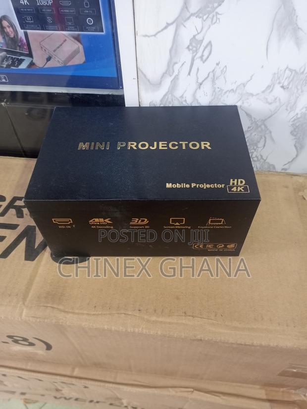 Po9 Mini Smart Projector · Photo 3