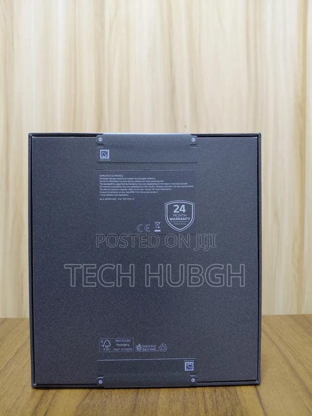 New Samsung Galaxy Z Fold7 512 GB Blue · Photo 3