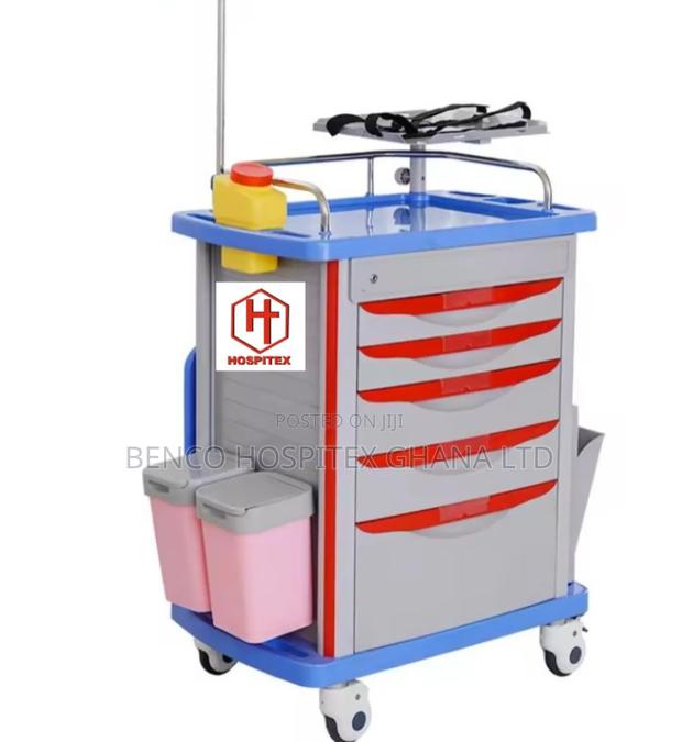 Emergency Trolley · Photo 1