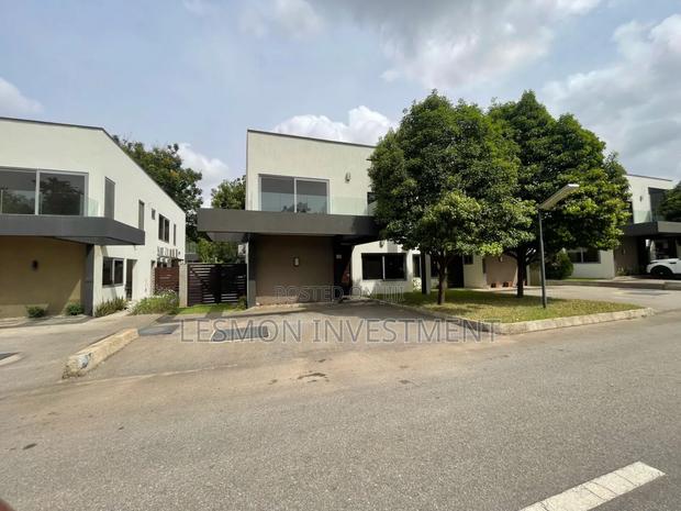 5bdrm House in Cantonments for sale · Photo 5