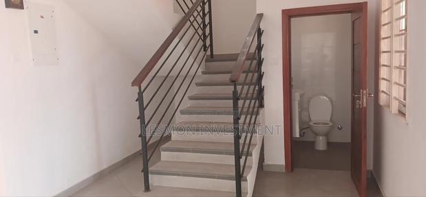 5bdrm House in Cantonments for sale · Photo 7