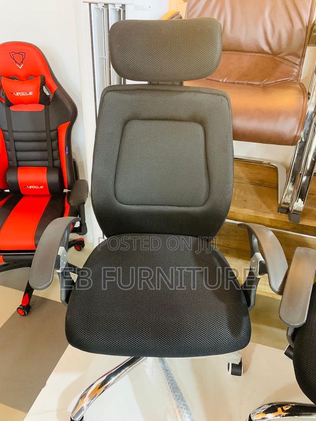 Office Chair With Arm and Headrest · Photo 2