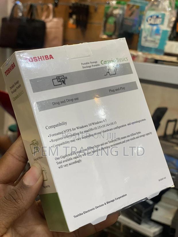 Toshiba Canvio Basics 1tb Portable External Hard Drive Usb 3.0, Black · Photo 2
