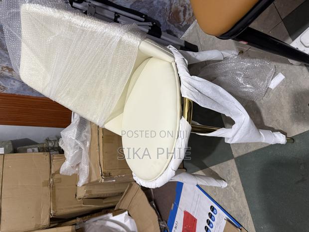 Dining Chair Available · Photo 2