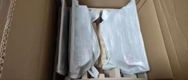 Bose In-wall Speaker 691 New Open Box · Photo 1