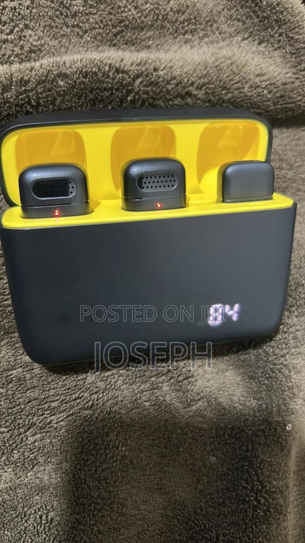 Wireless Microphone for Phones · Photo 2