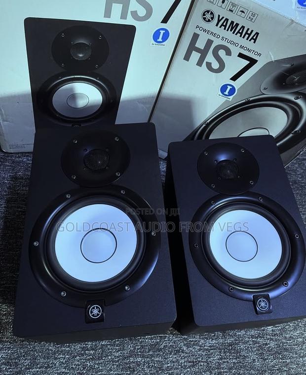 Yamaha Hs7i Powered Studio Monitor Sealed Box · Photo 5