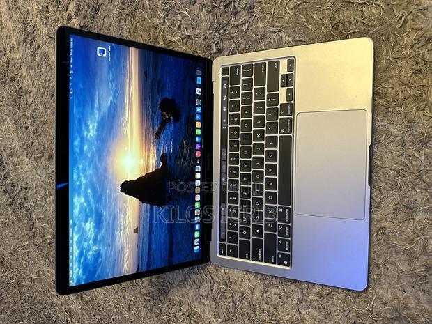 Laptop Apple MacBook Pro 8GB Apple M2 SSD 256GB · Photo 1